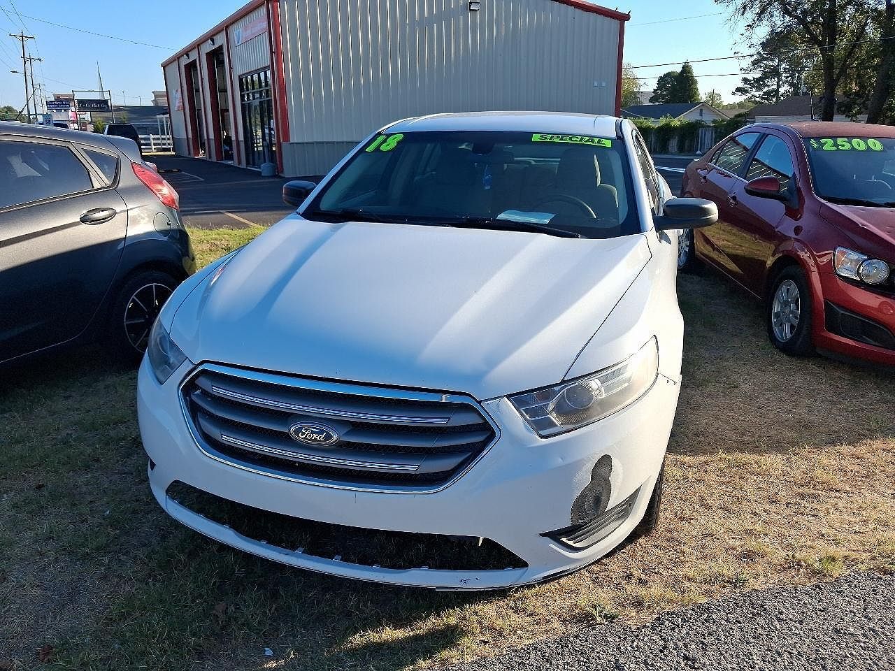 2018 FORD Taurus