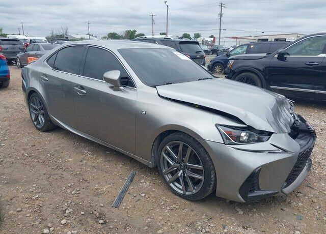 2020 LEXUS IS