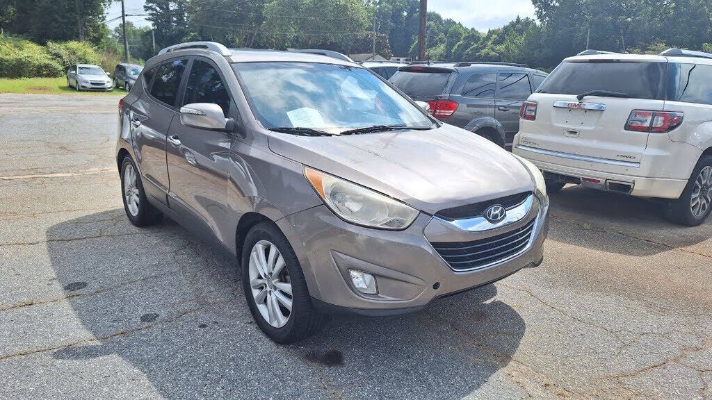 2012 HYUNDAI Tucson