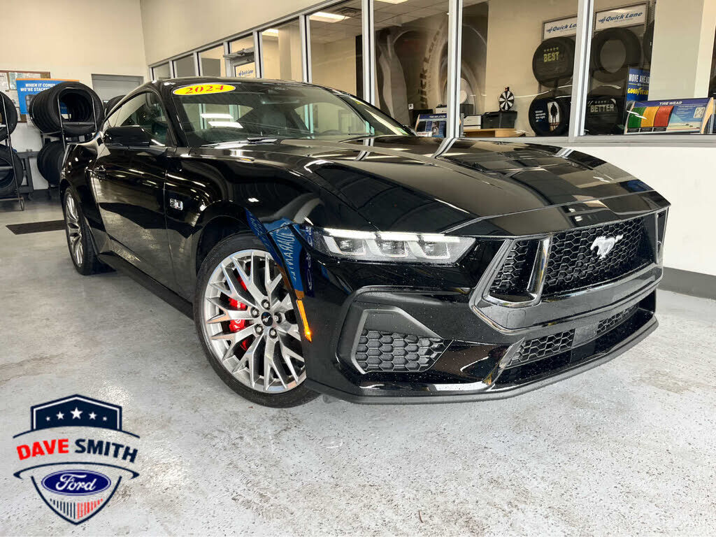 2024 FORD Mustang