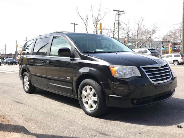 2008 CHRYSLER Town and Country