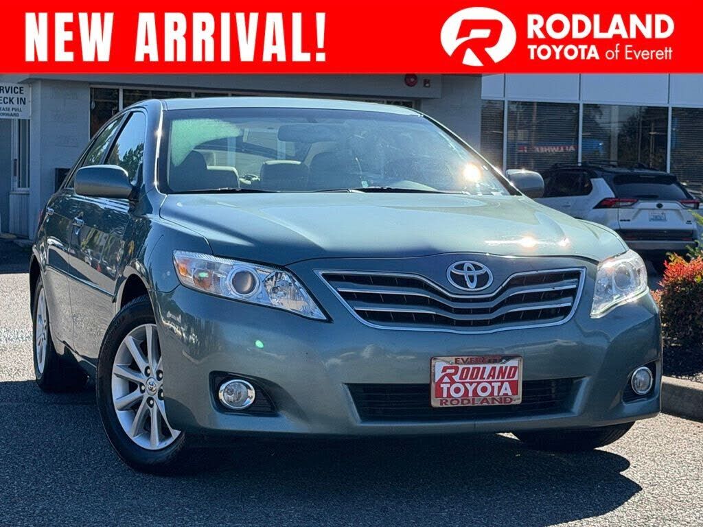 2010 TOYOTA Camry