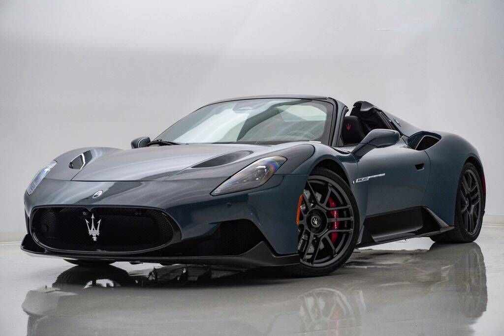 2023 MASERATI MC20