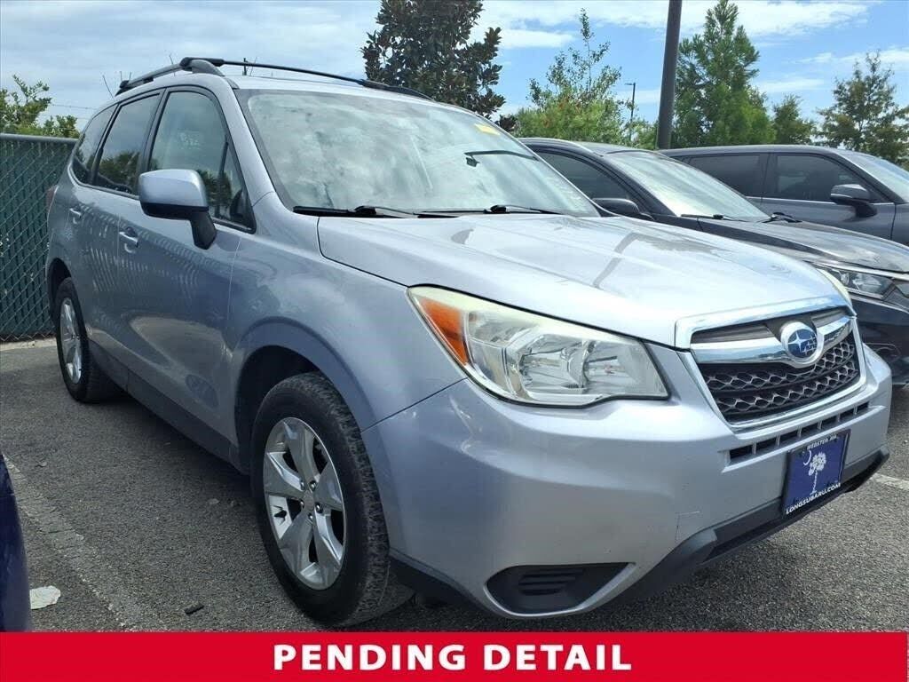 2015 SUBARU Forester