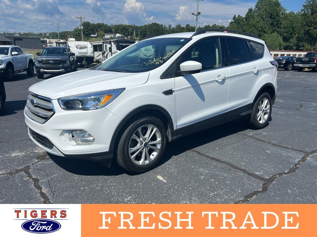 2018 FORD Escape