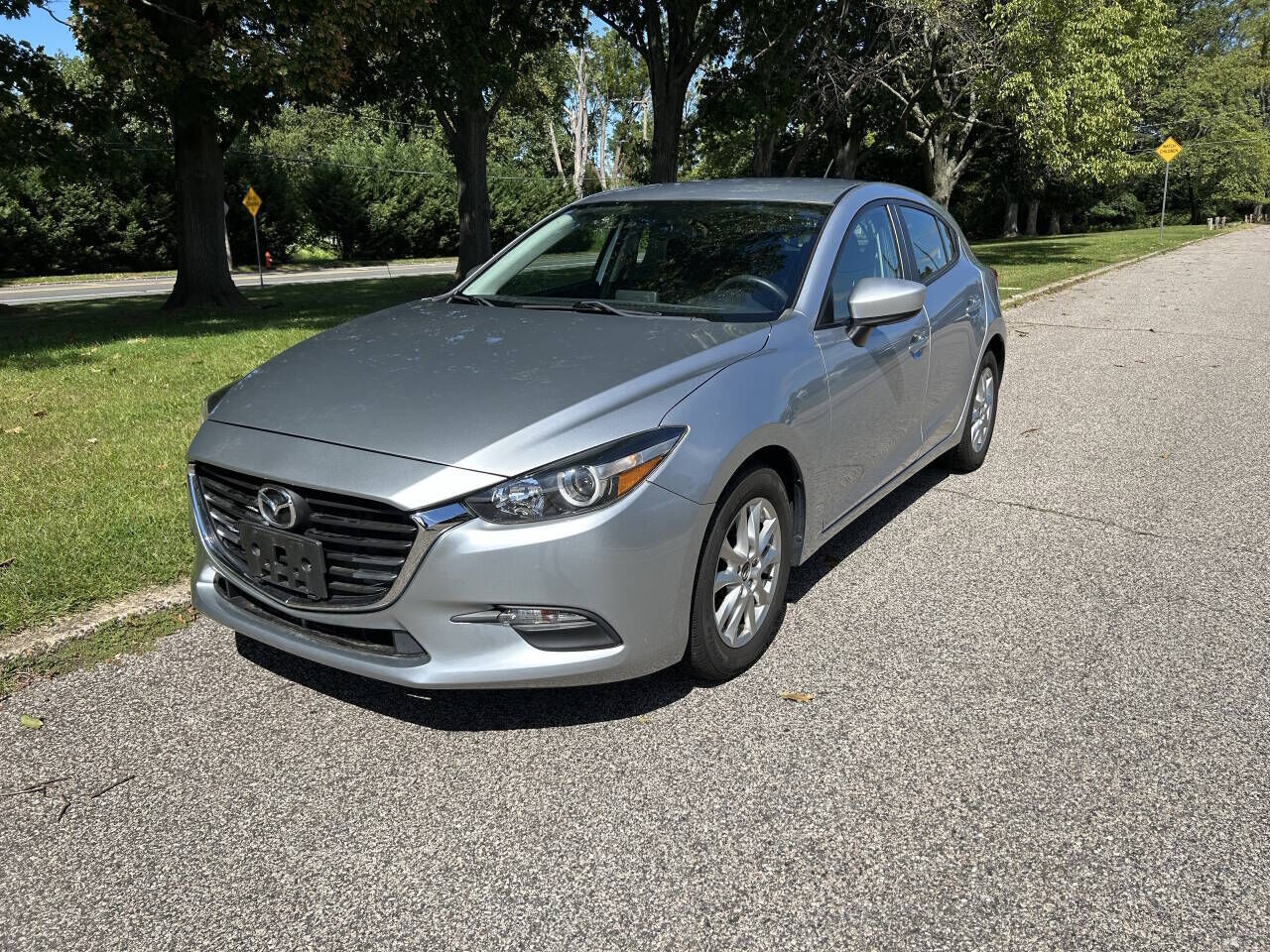 2017 MAZDA Mazda3