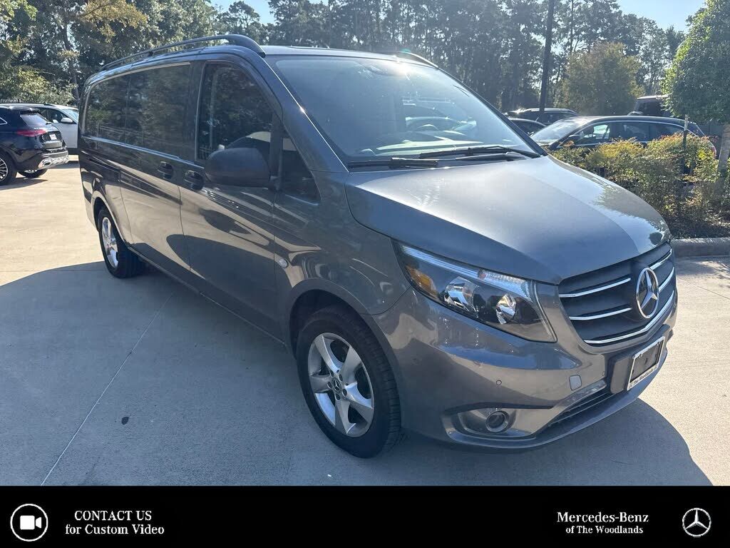 2023 MERCEDES-BENZ METRIS