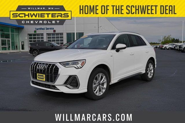 2024 AUDI Q3