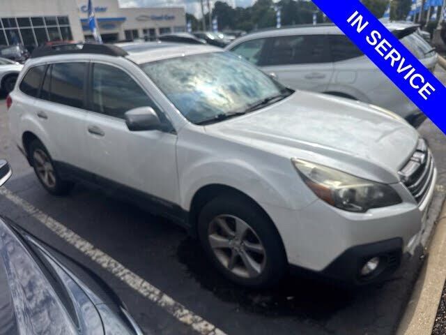2014 SUBARU Outback