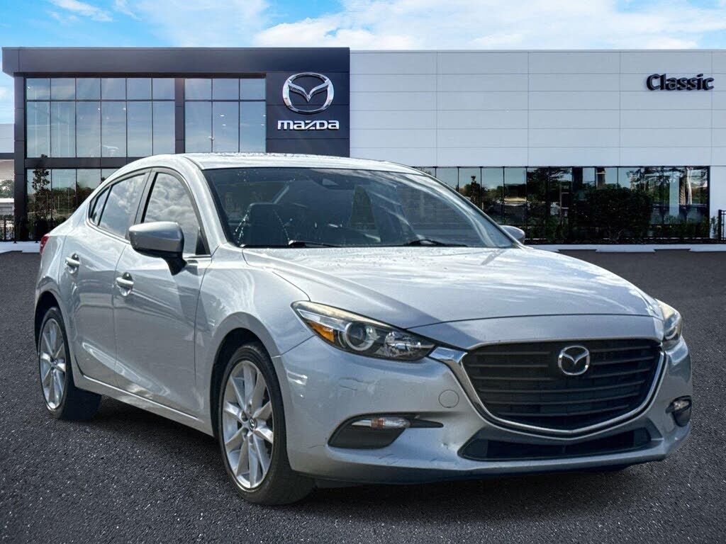 2017 MAZDA Mazda3