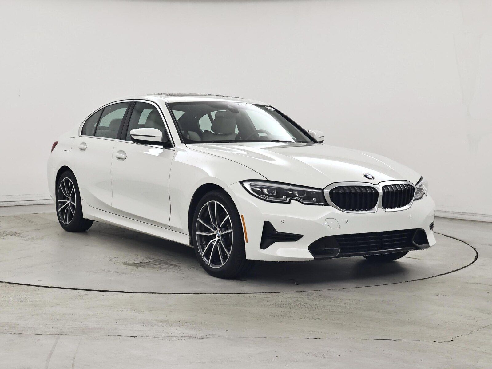 2021 BMW 330i