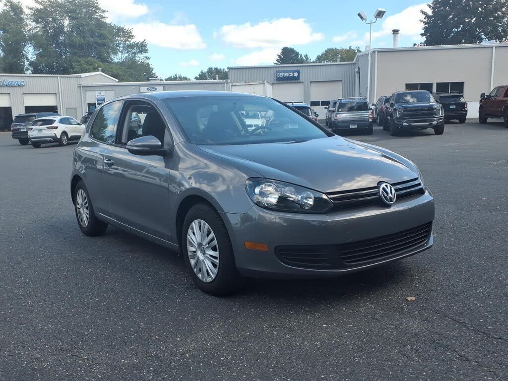 2010 VOLKSWAGEN Golf