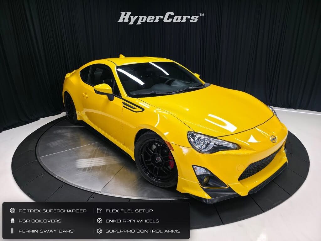 2015 TOYOTA Scion