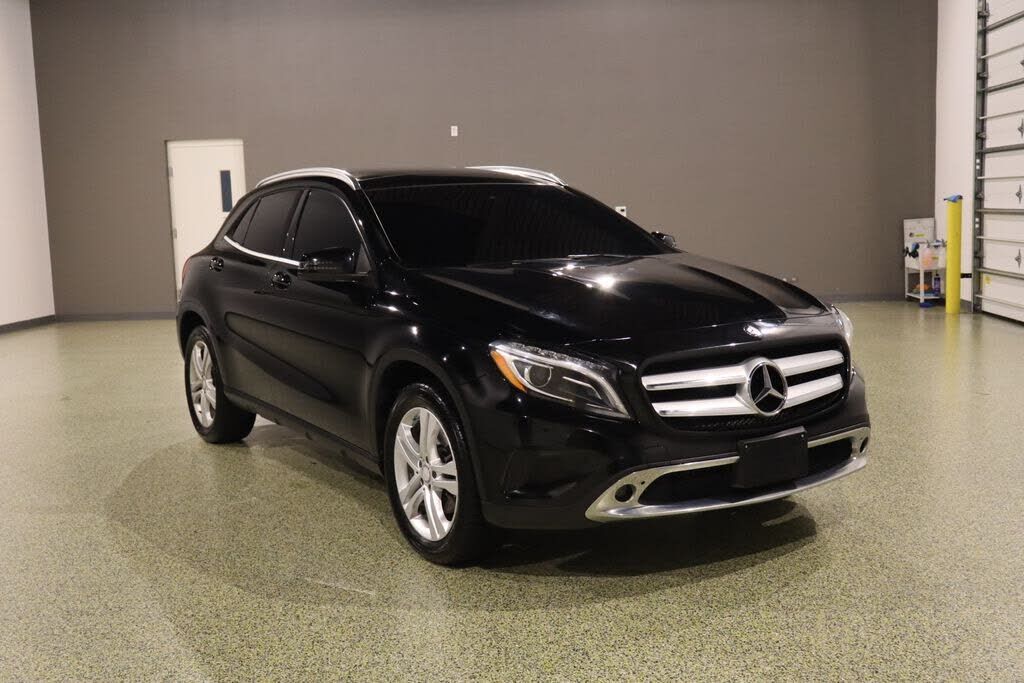 2016 MERCEDES-BENZ GLA-Class