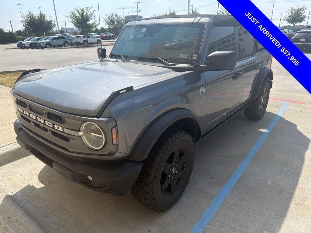 2024 FORD Bronco