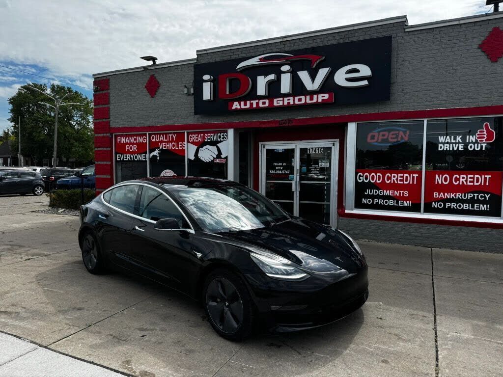 2018 TESLA Model 3