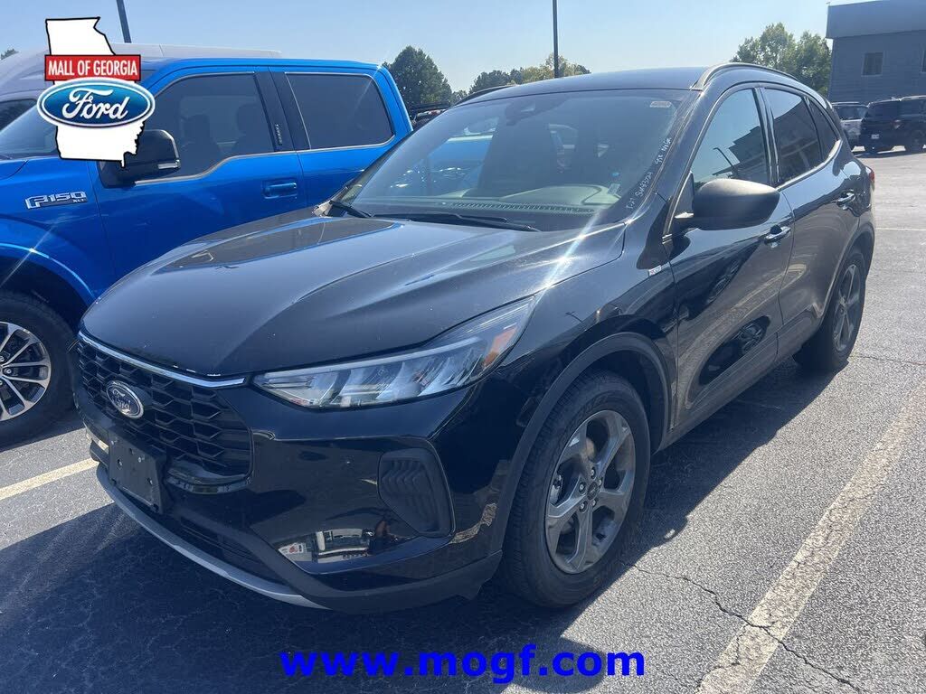 2025 FORD Escape