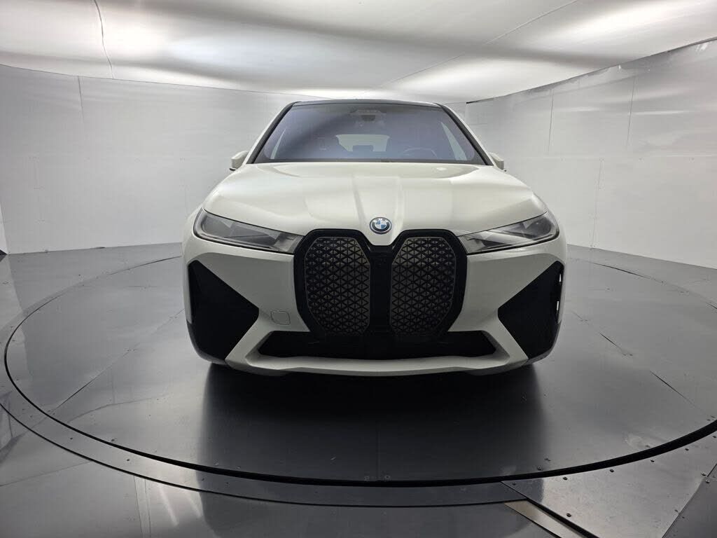 2022 BMW iX