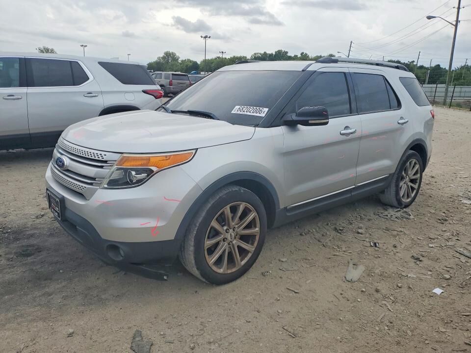 2011 FORD Explorer