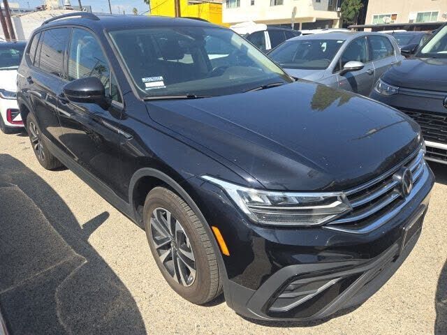 2024 VOLKSWAGEN Tiguan