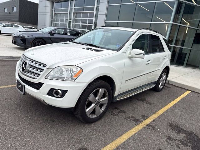 2011 MERCEDES-BENZ M-Class