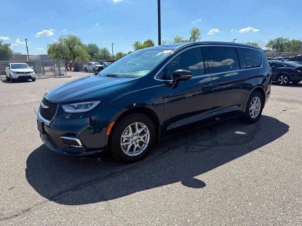 2025 CHRYSLER Pacifica
