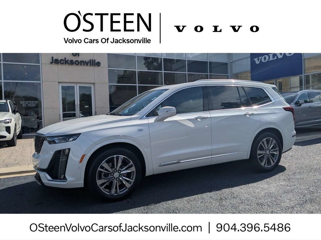 2021 CADILLAC XT6