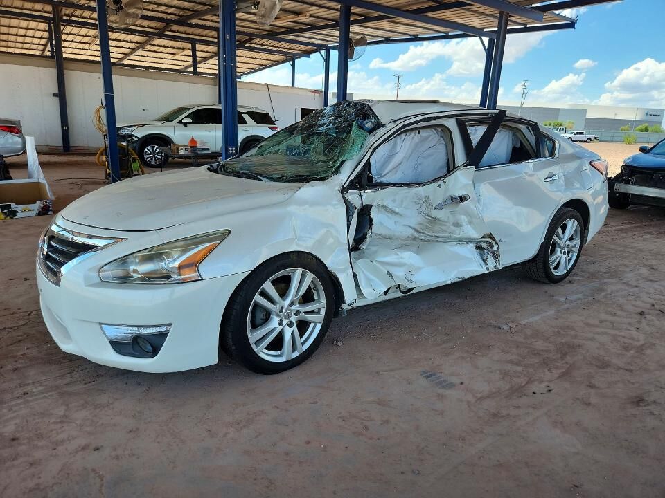 2013 NISSAN Altima