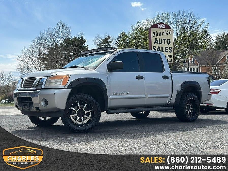 2015 NISSAN Titan