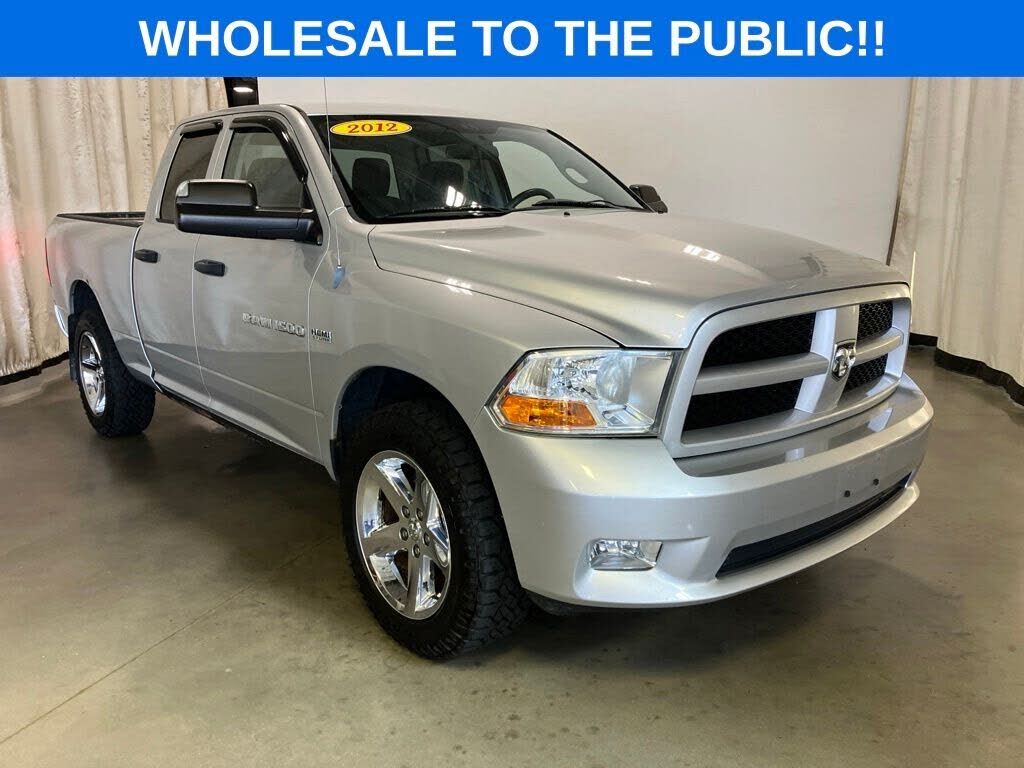 2012 DODGE Ram