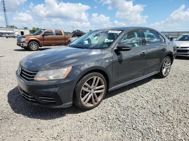 2018 VOLKSWAGEN Passat