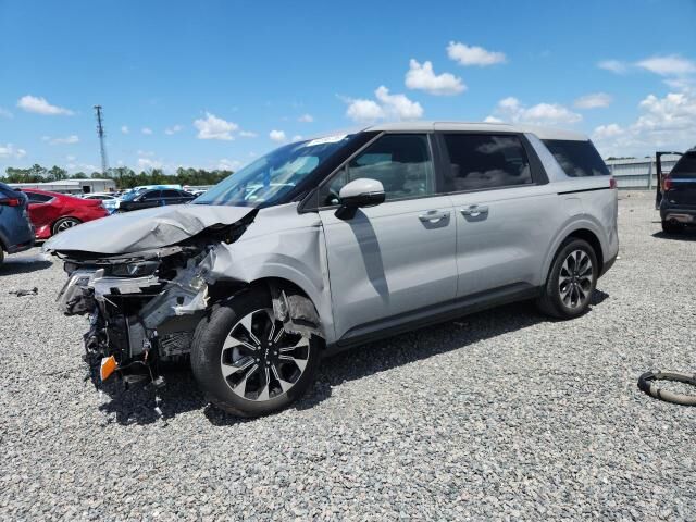 2024 KIA Carnival