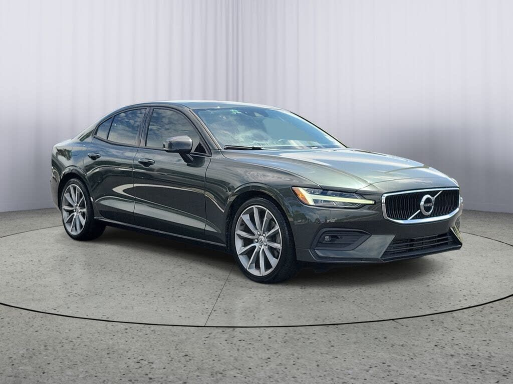2021 VOLVO S60
