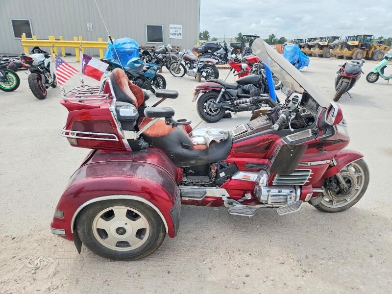 2000 HONDA GL1500SE