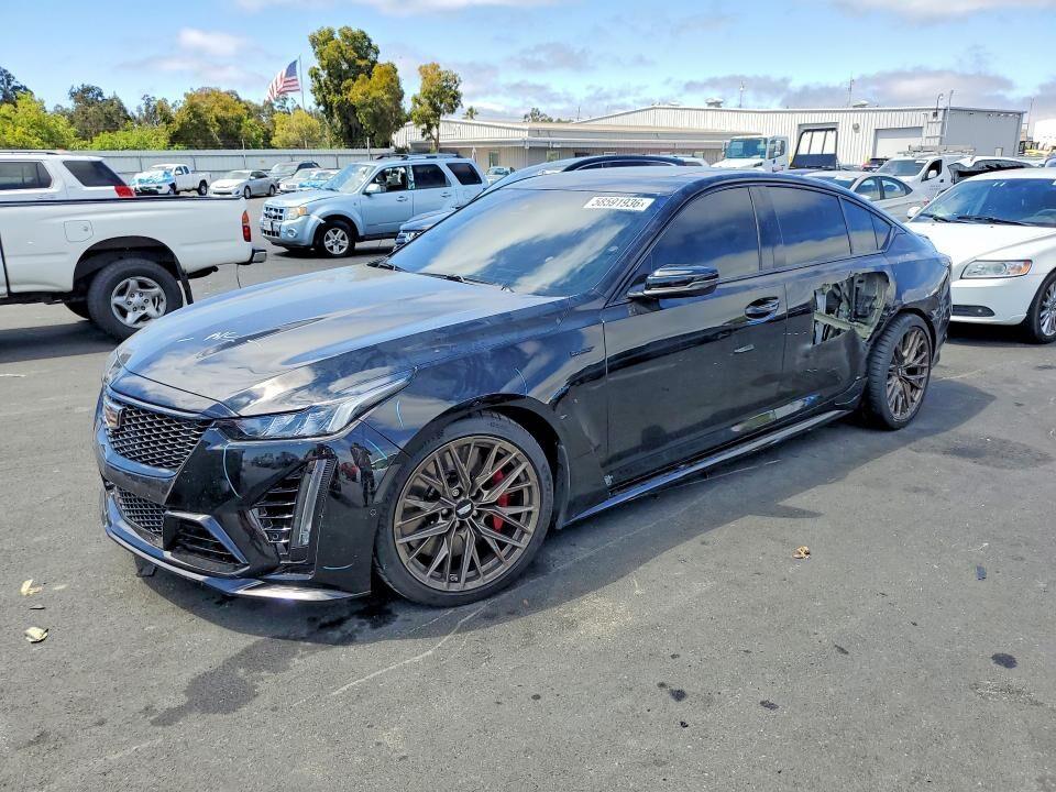 2022 CADILLAC CT4