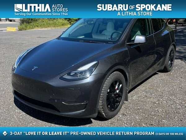 2024 TESLA Model Y
