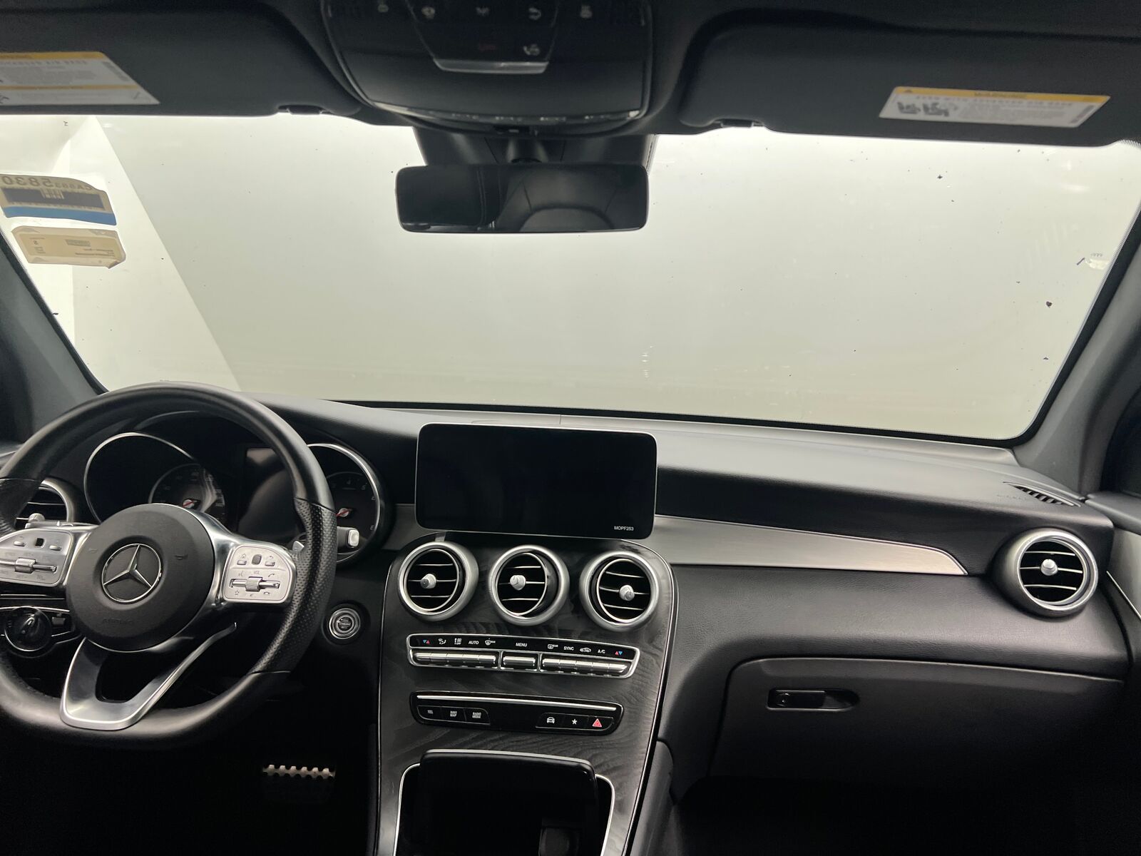 2022 Mercedes-Benz GLC-Class