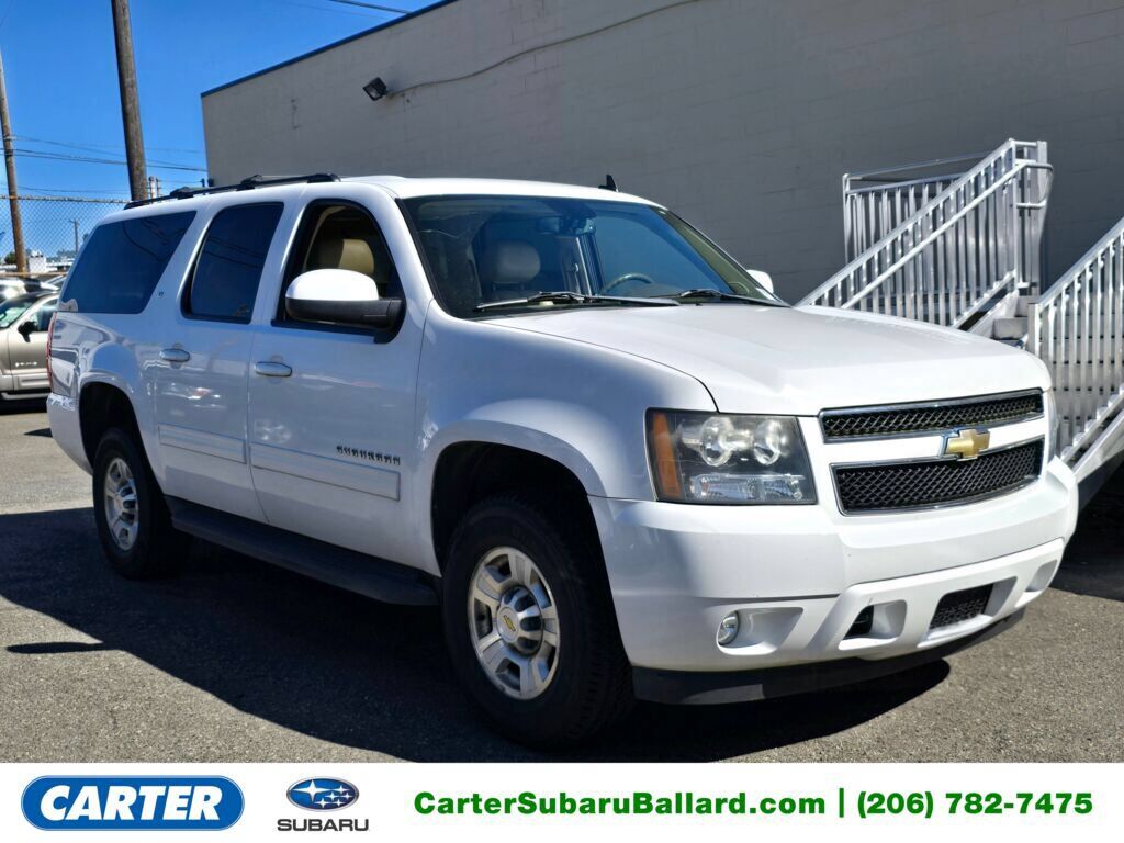 2011 CHEVROLET Suburban