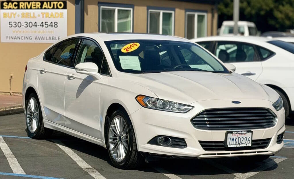 2015 FORD Fusion
