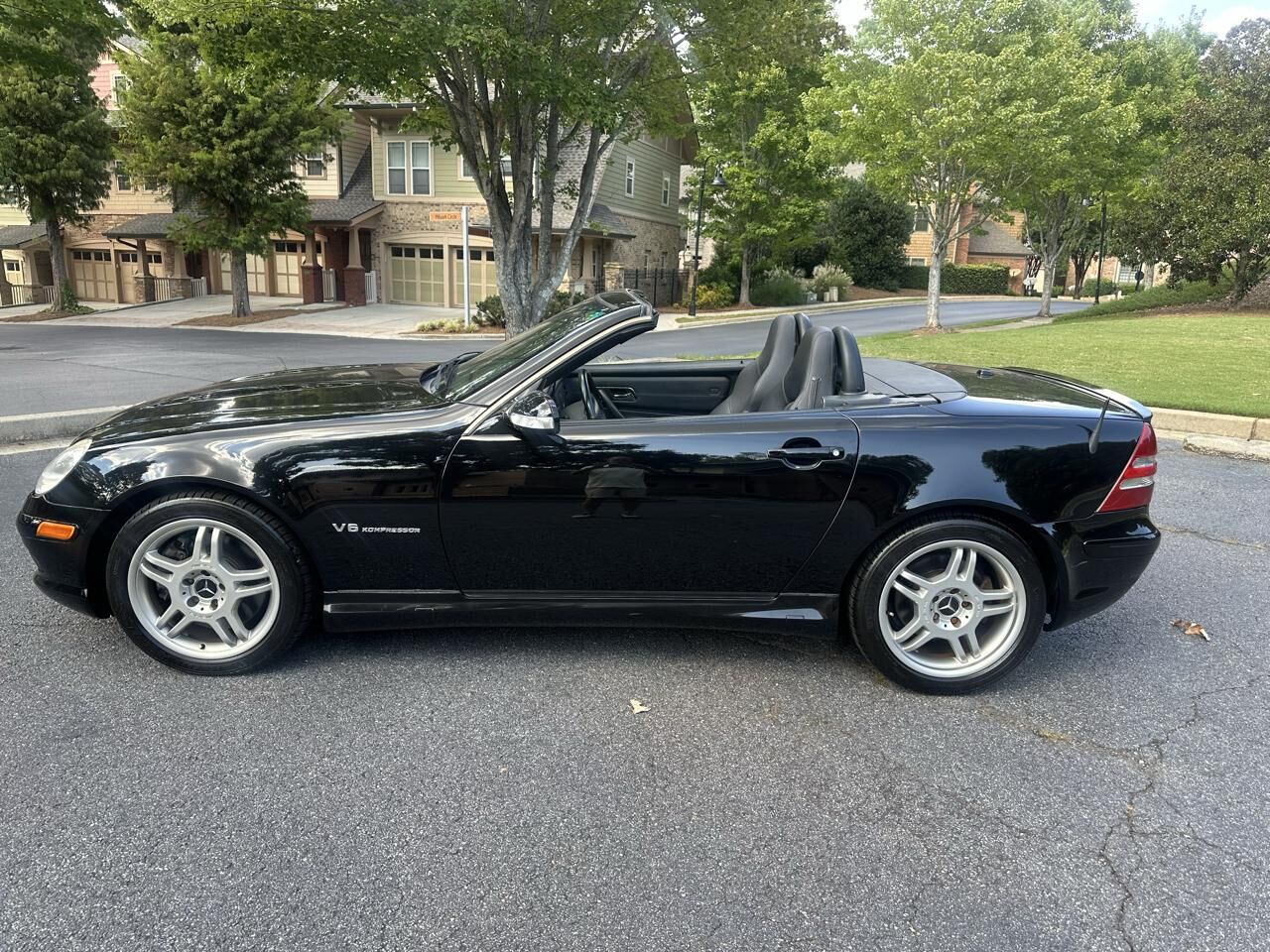 2004 MERCEDES-BENZ SLK-Class