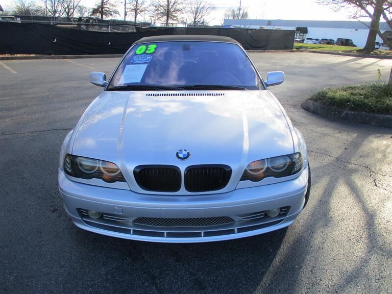 2003 BMW 330Cic