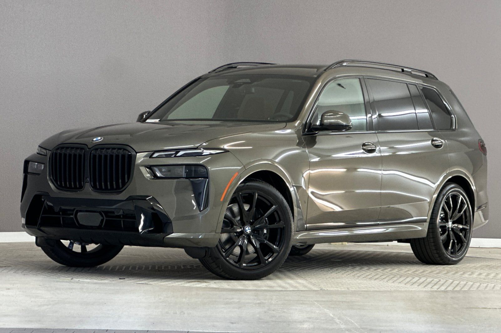 2027 BMW X7