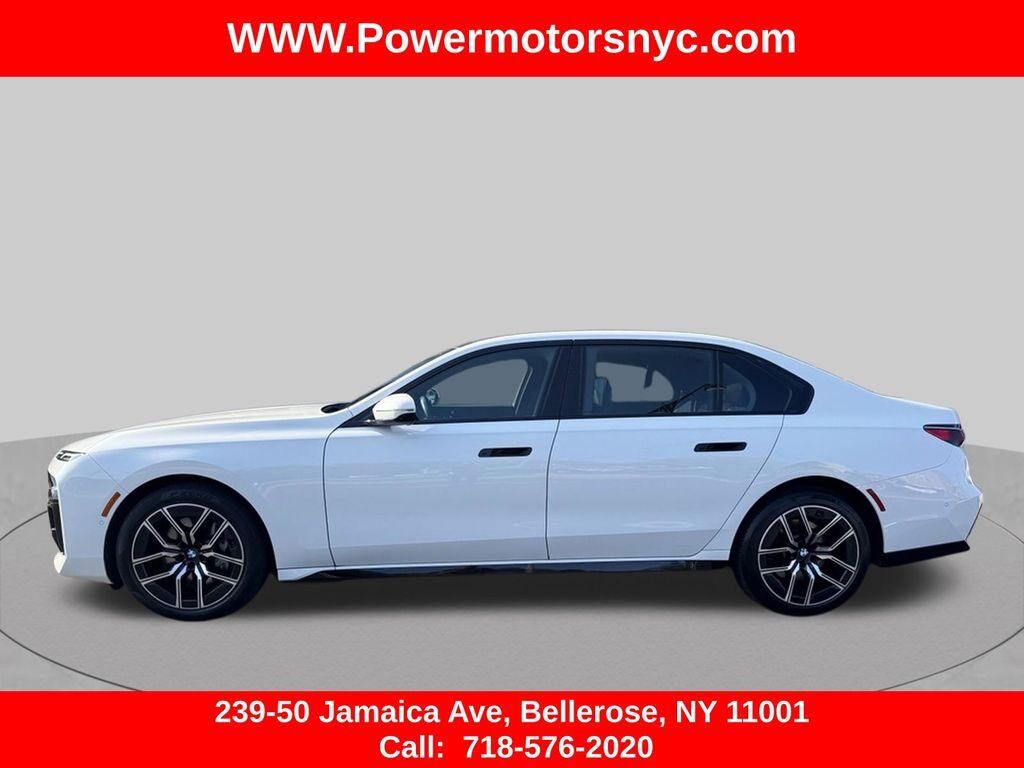 2024 BMW 740i