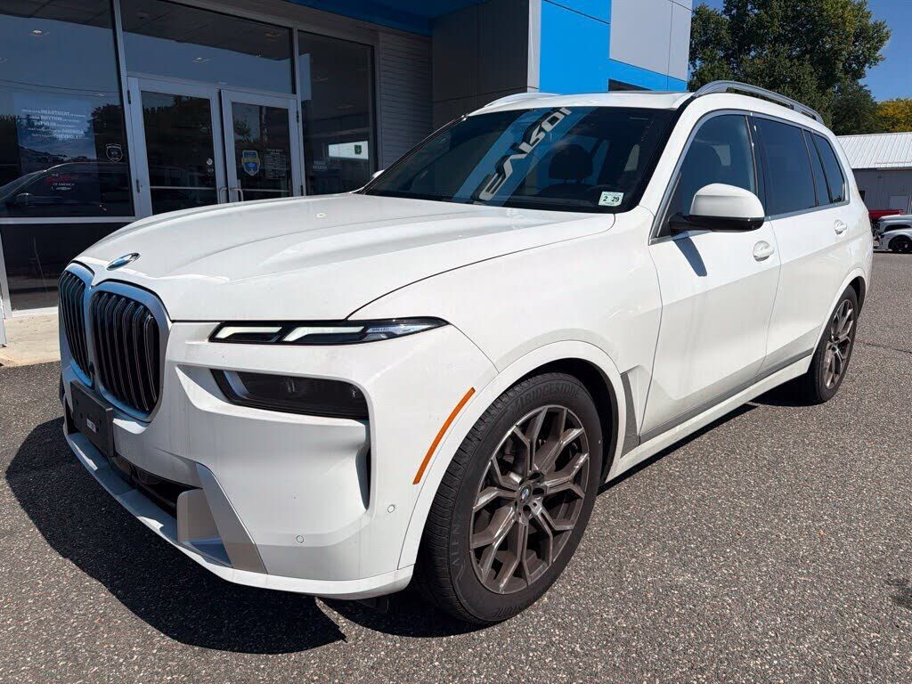 2024 BMW X7