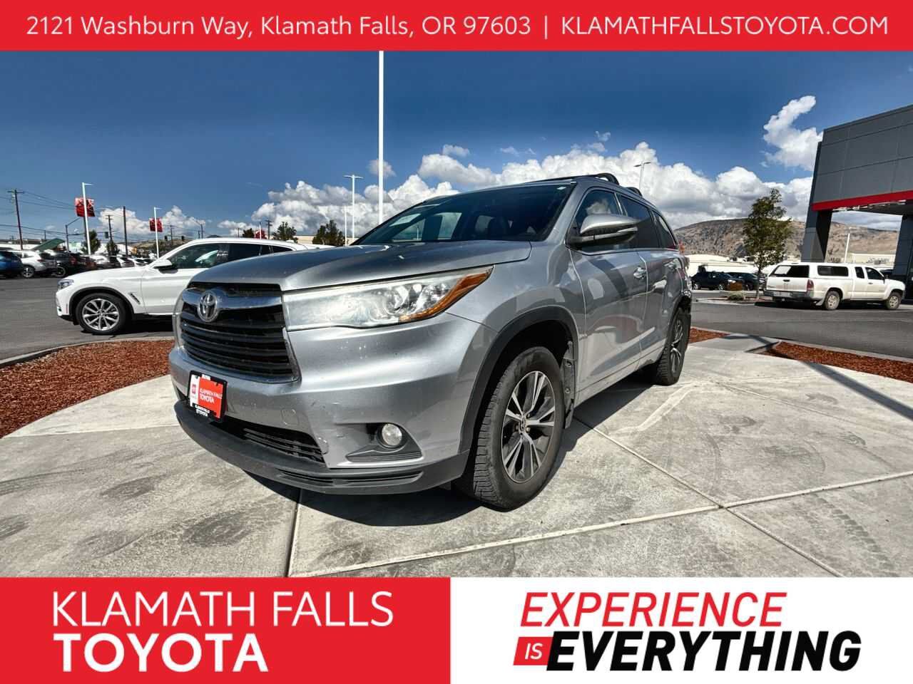 2016 TOYOTA Highlander