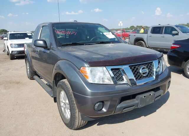 2017 NISSAN Frontier