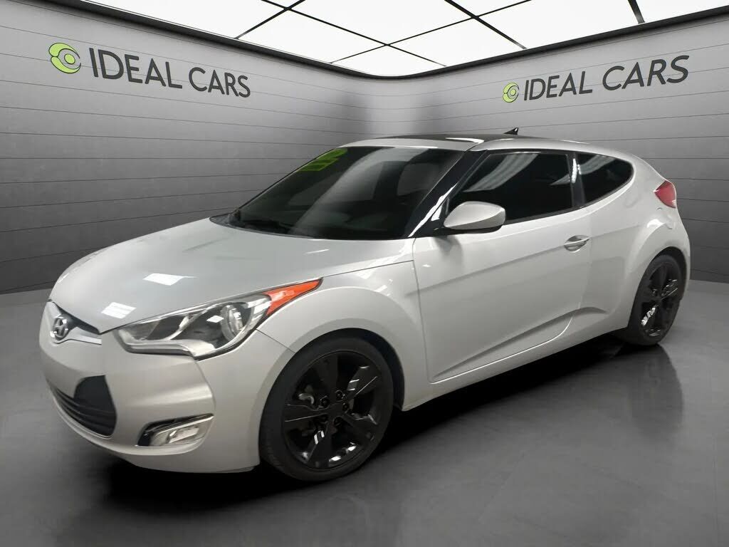 2016 HYUNDAI Veloster