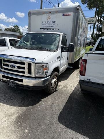 2019 FORD E-350