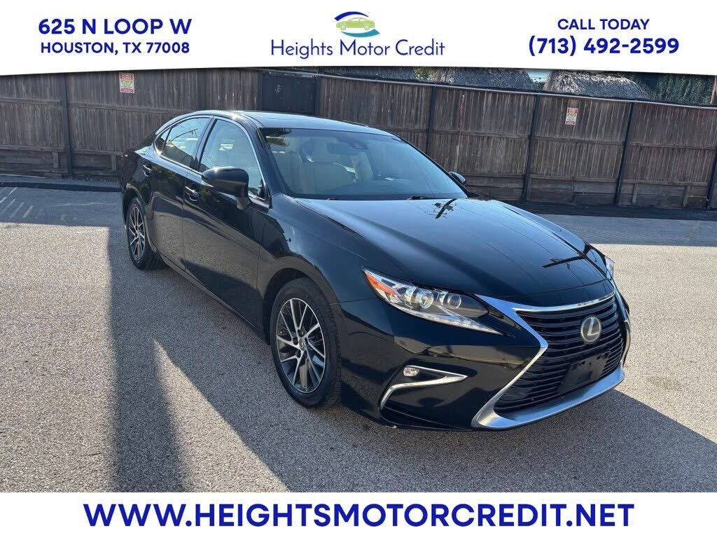 2017 LEXUS ES