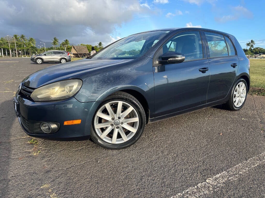 2010 VOLKSWAGEN Golf
